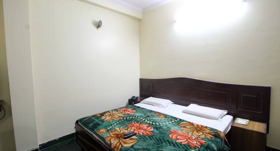 Hotel Lucky Inn, New Delhi 5